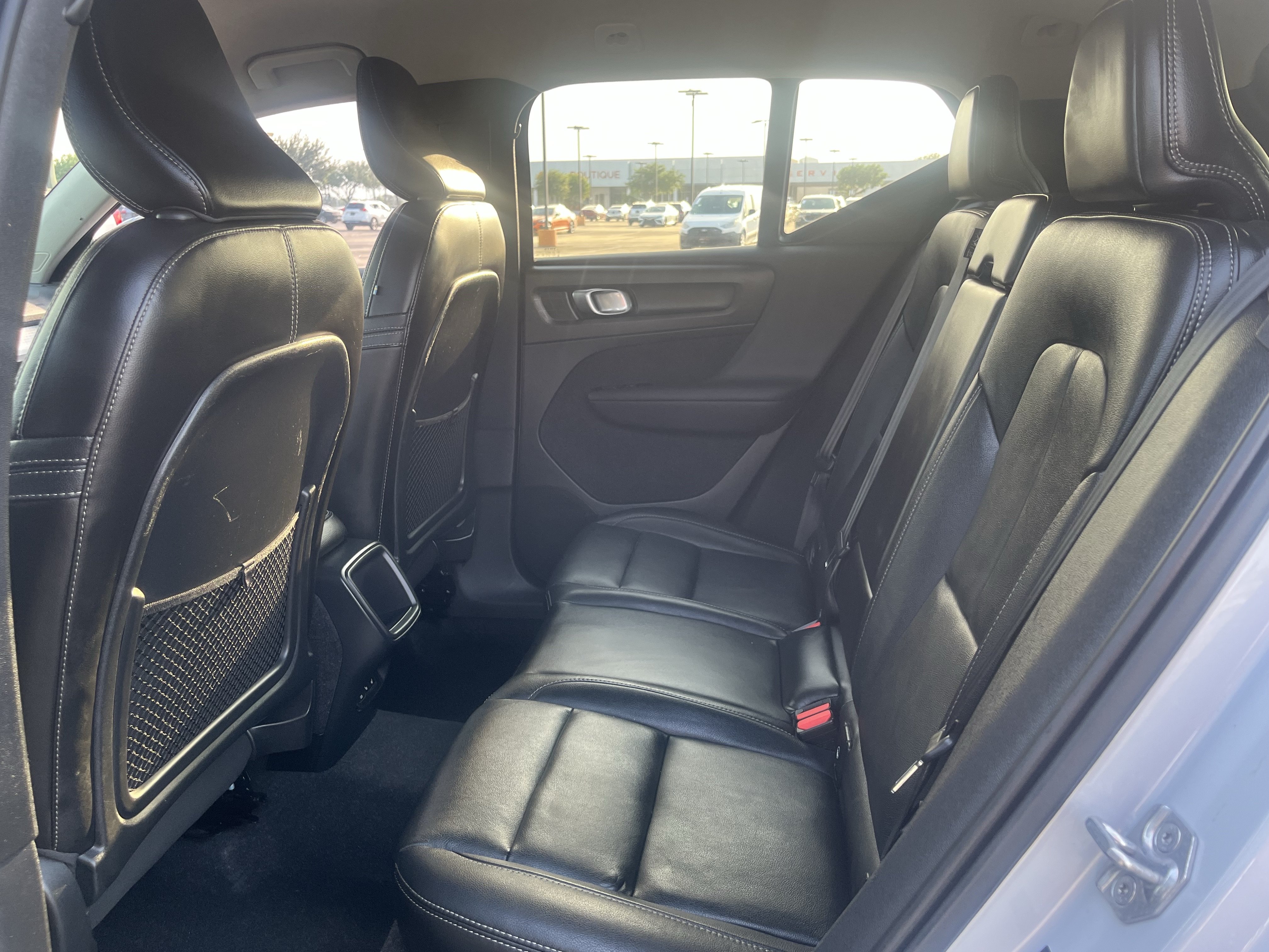 Used 2021 Volvo XC40 T5 Momentum AWD/4WD image 35