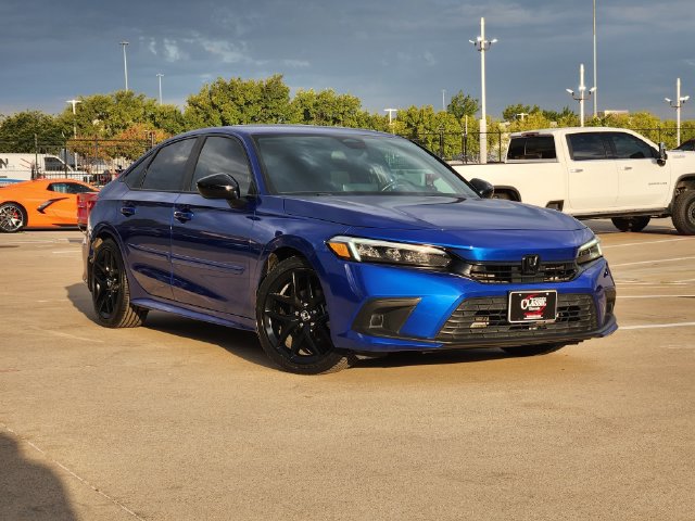Used 2024 Honda Civic Sport image 2
