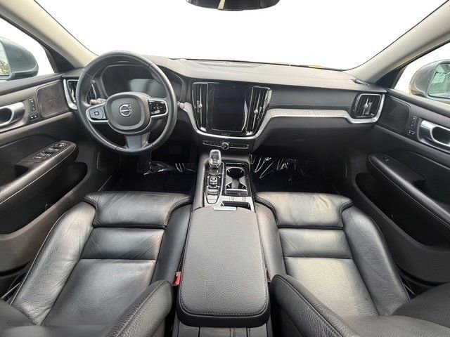 Used 2021 Volvo S60 T8 Inscription image 21