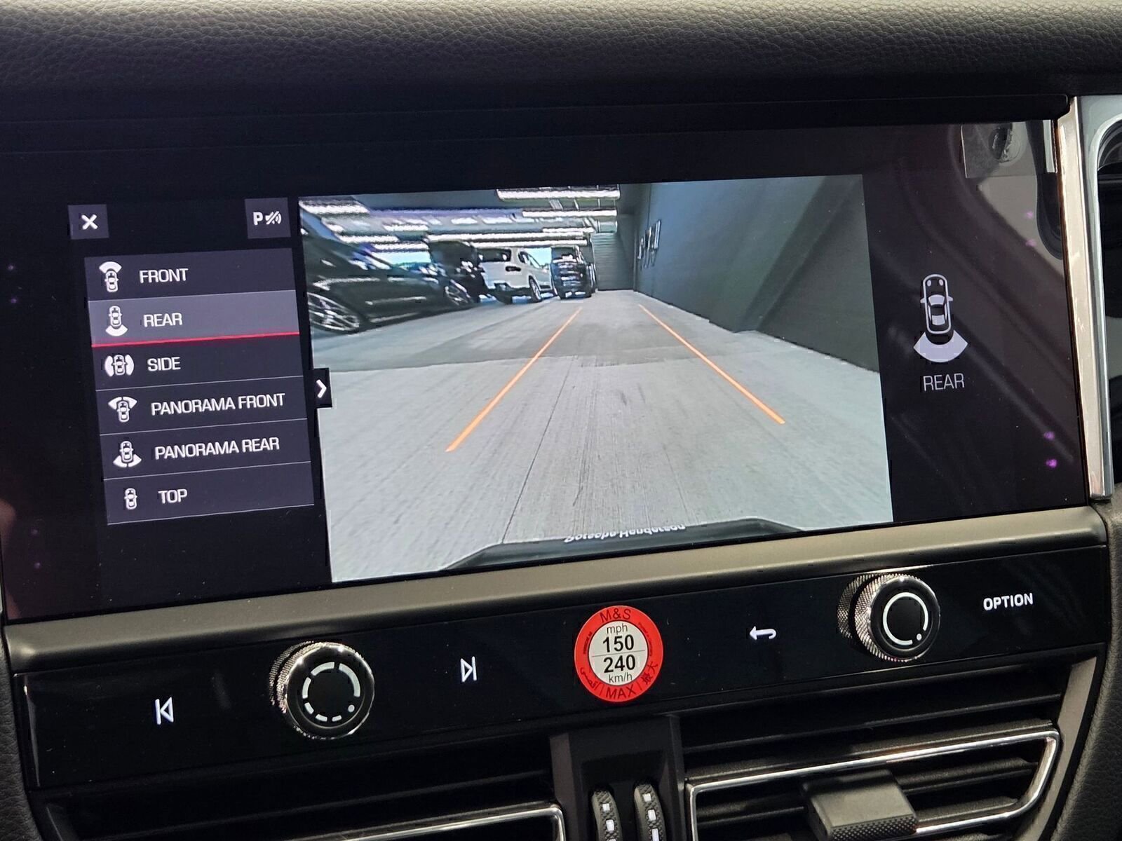 Certified 2026 Porsche Macan image 22