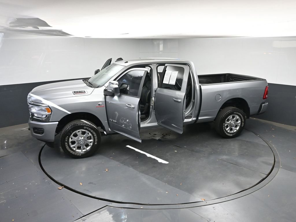 Used 2024 RAM 2500 Laramie AWD/4WD image 44