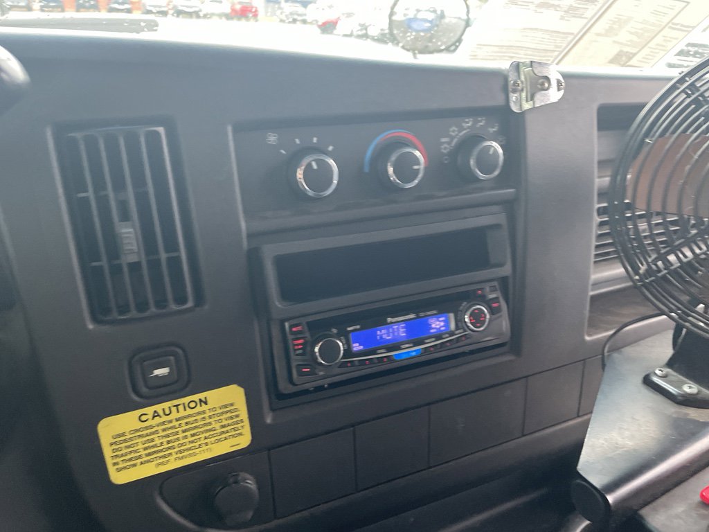 Used 2009 Chevrolet Express 3500 w/ School Bus Package image 9