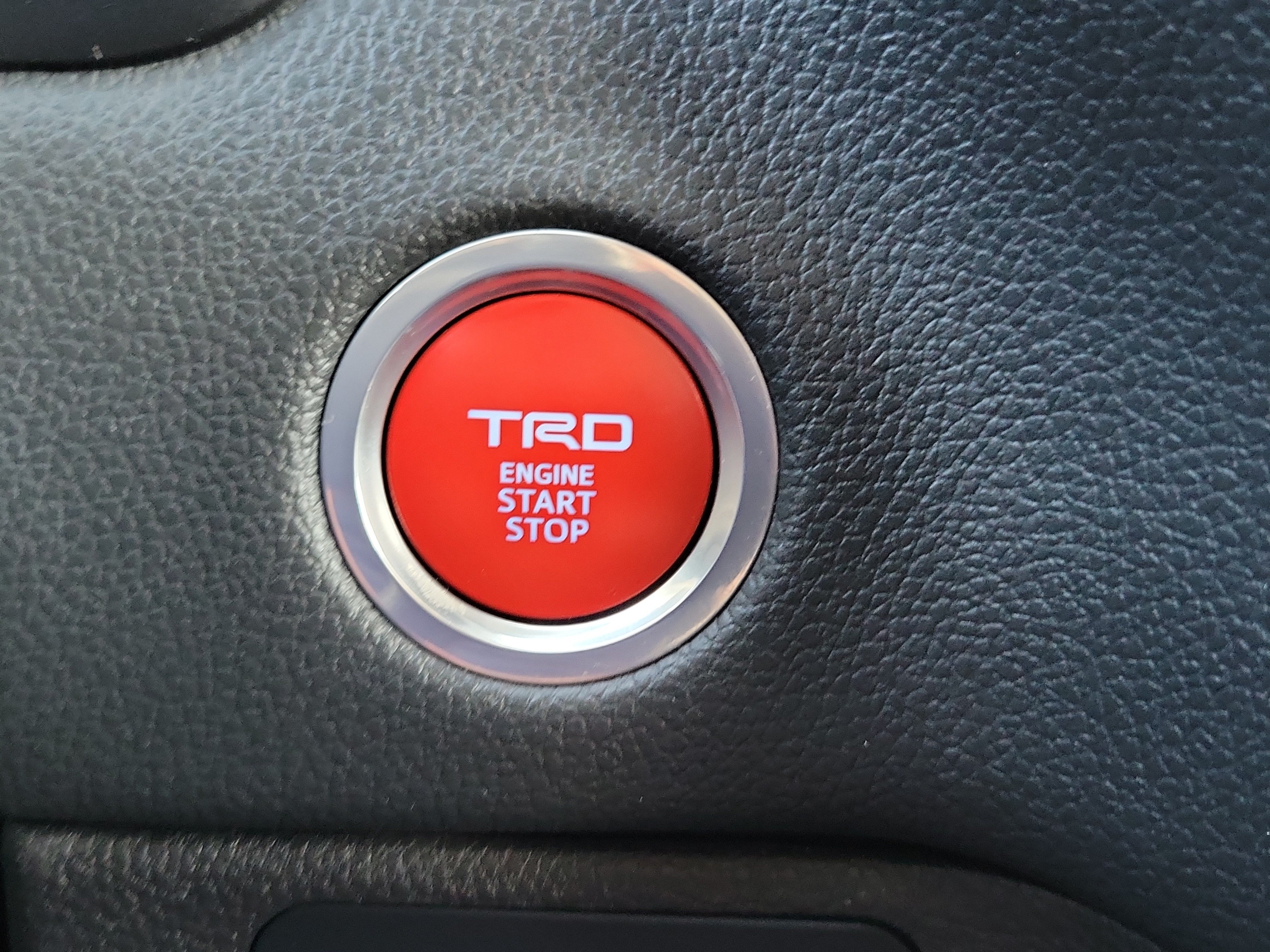 Used 2024 Toyota Tundra Limited w/ TRD Off-Road Package AWD/4WD image 30