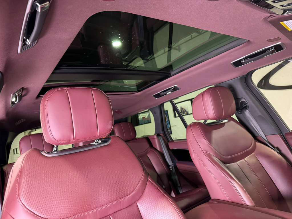 Used 2024 Land Rover Range Rover SE image 18