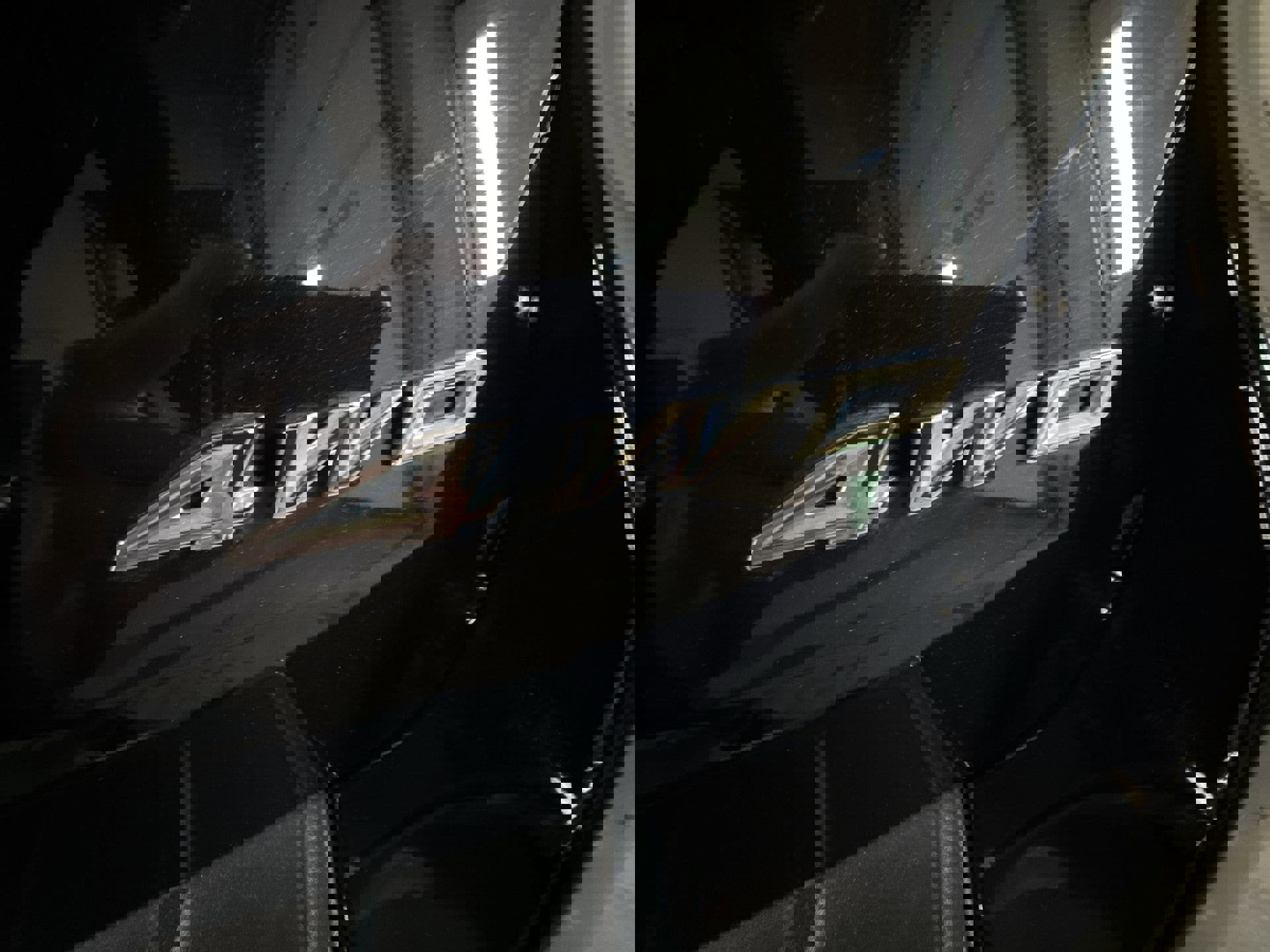 Used 2023 Ford Explorer Limited image 31