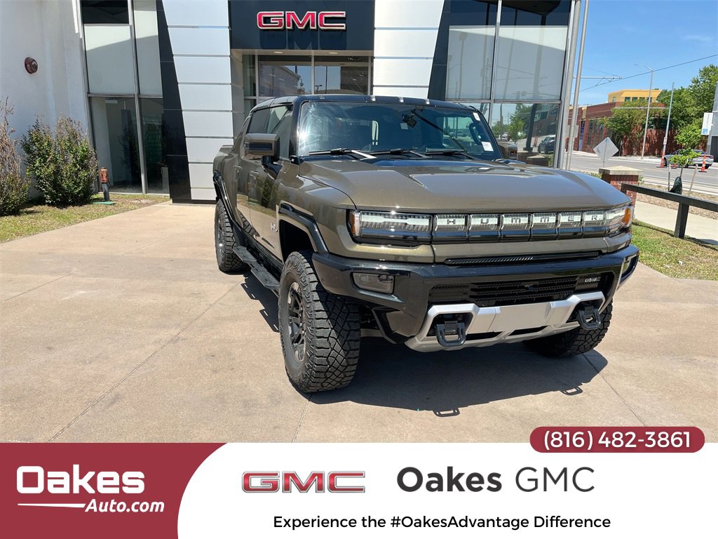 New 2025 GMC Hummer EV 2X w/ Extreme Off-Road Package