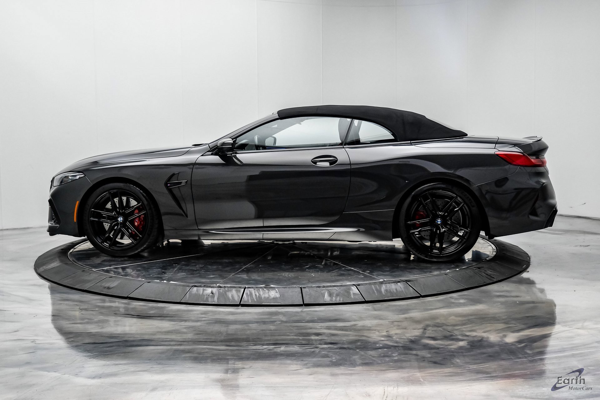 Used 2022 BMW M8 Competition w/ M Carbon Exterior Package image 6