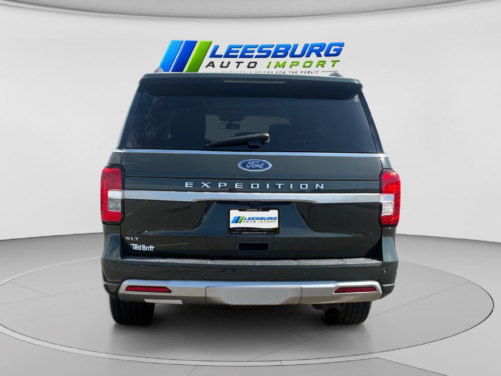 Used 2022 Ford Expedition XLT AWD/4WD image 4