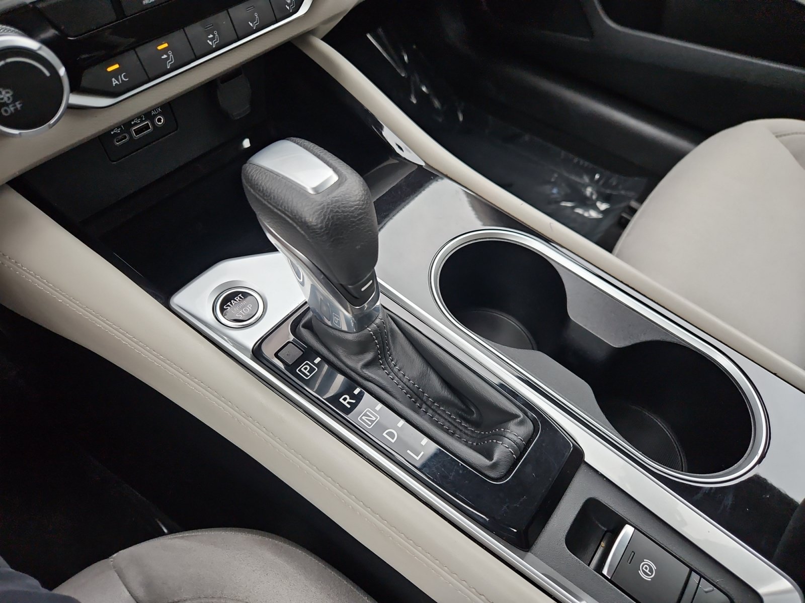 Used 2023 Nissan Altima 2.5 SV AWD/4WD image 21