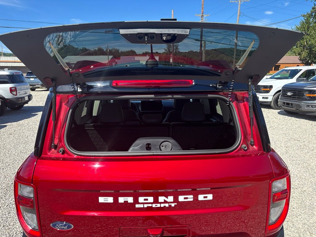 Used 2025 Ford Bronco Sport Badlands AWD/4WD image 14