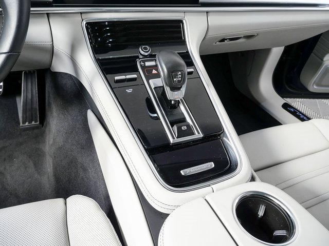 Certified 2022 Porsche Panamera Turbo S image 16