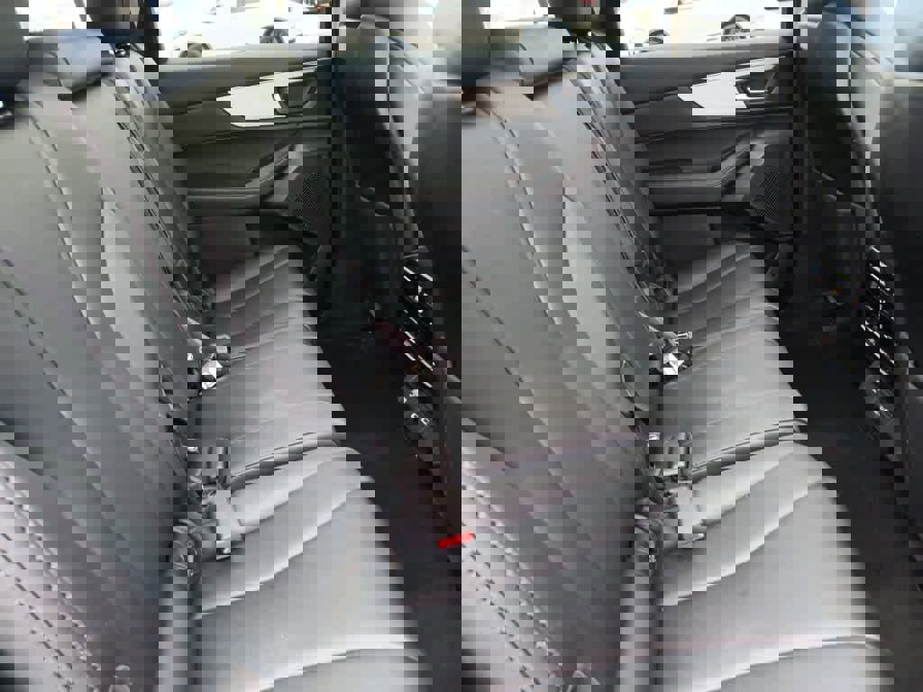 Used 2023 Acura MDX SH-AWD image 22