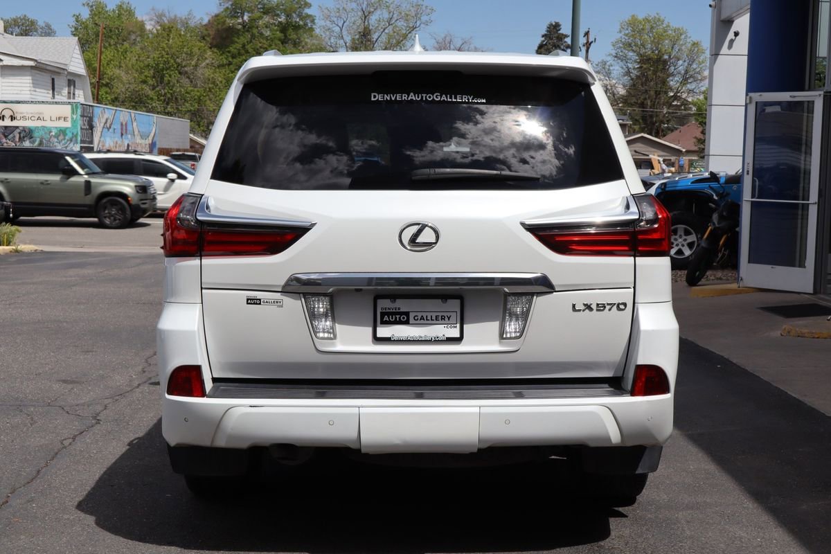 Used 2016 Lexus LX 570 4WD image 4