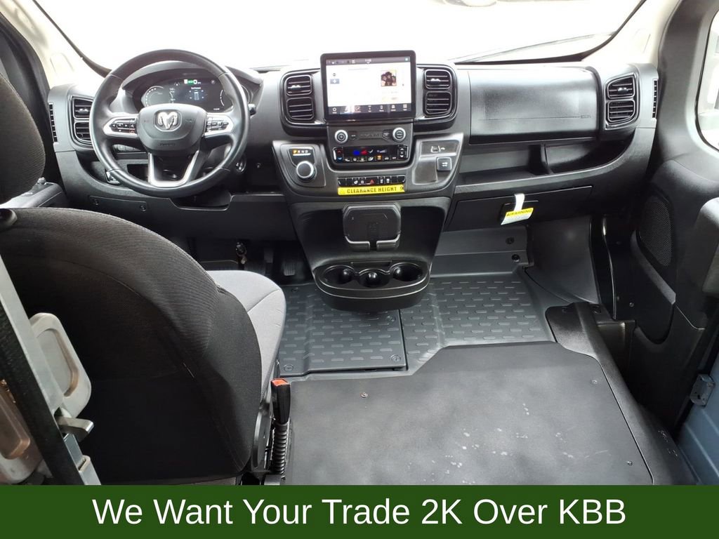 Used 2024 RAM ProMaster 3500 image 17