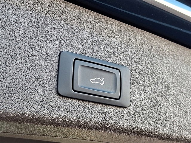 Used 2017 Audi Q5 2.0T Premium image 31