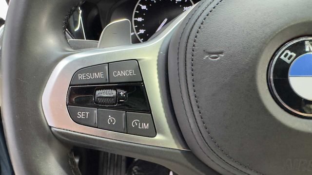 Used 2020 BMW 330i Sedan w/ Convenience Package RWD image 30