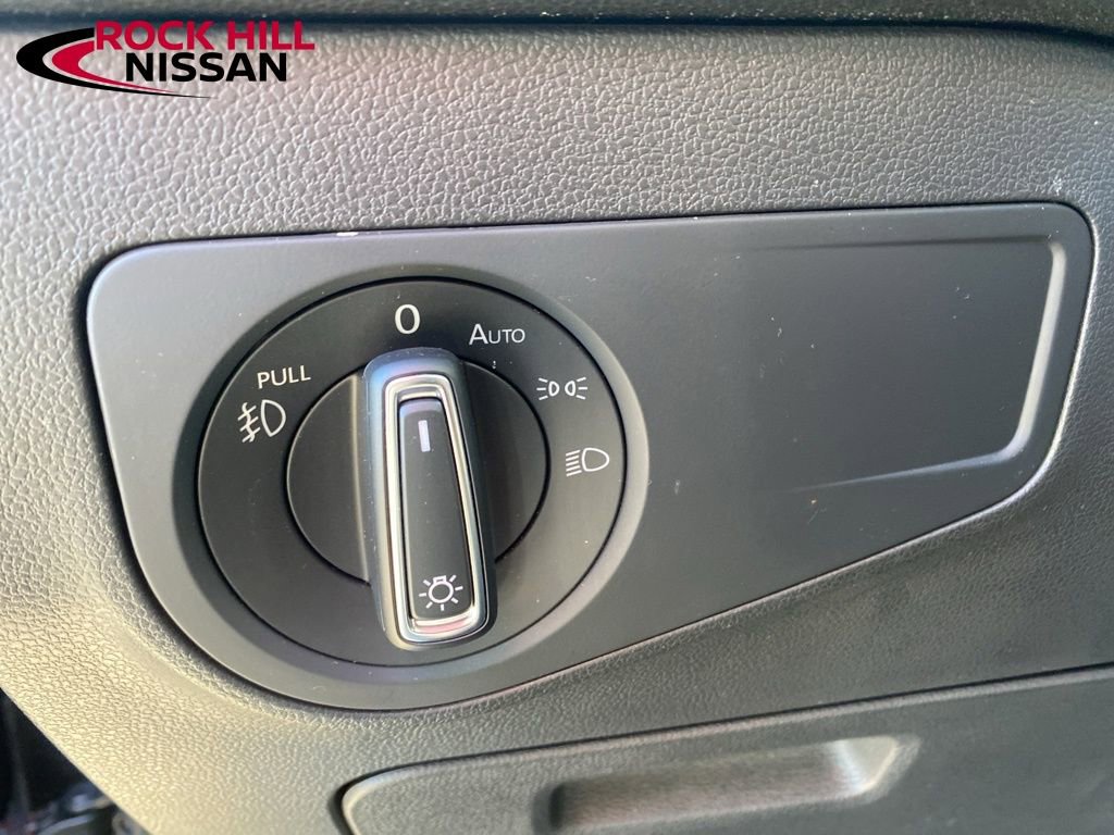 Used 2019 Volkswagen Tiguan SEL Premium R-Line image 22