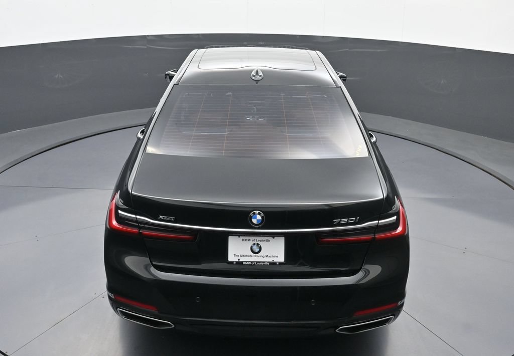 Used 2022 BMW 750i xDrive w/ Autobahn Package AWD/4WD image 35
