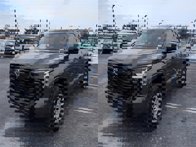 Used 2022 Toyota Tundra SR w/ SR Tow Package image 3
