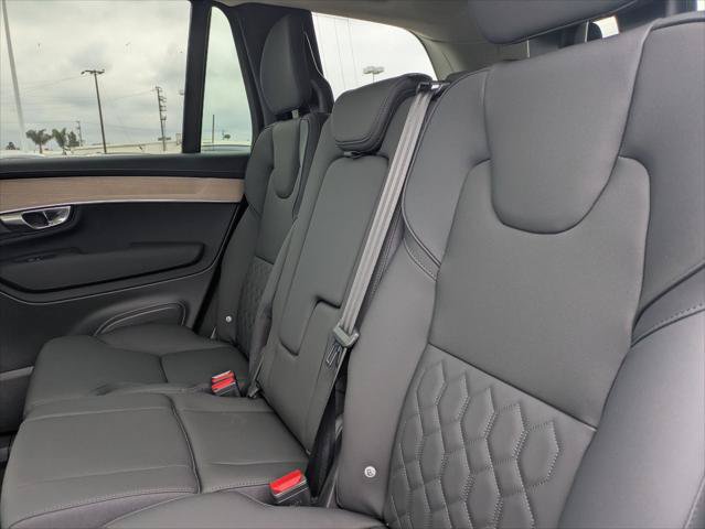 New 2026 Volvo XC90 T8 Plus w/ Protection Package AWD/4WD image 12