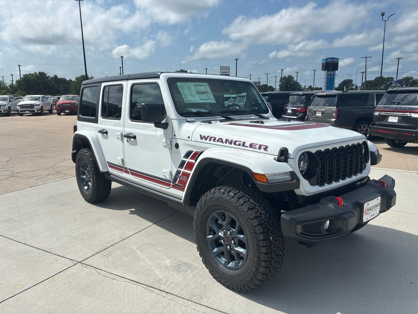 New 2026 Jeep Wrangler Unlimited Sport w/ Dual Top Group AWD/4WD image 10