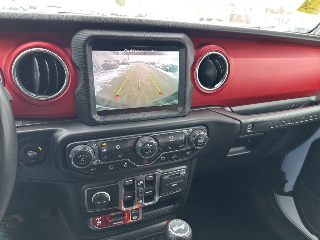 Used 2022 Jeep Wrangler Unlimited Rubicon w/ Cold Weather Group image 11