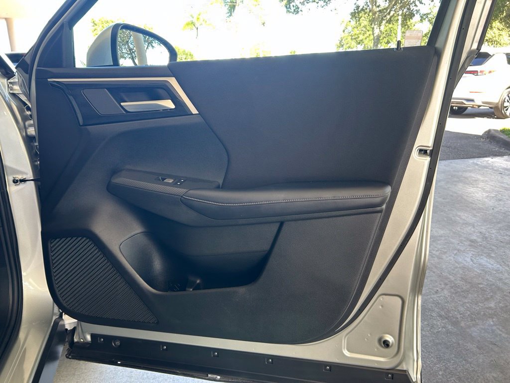 Used 2024 Mitsubishi Outlander ES FWD image 22
