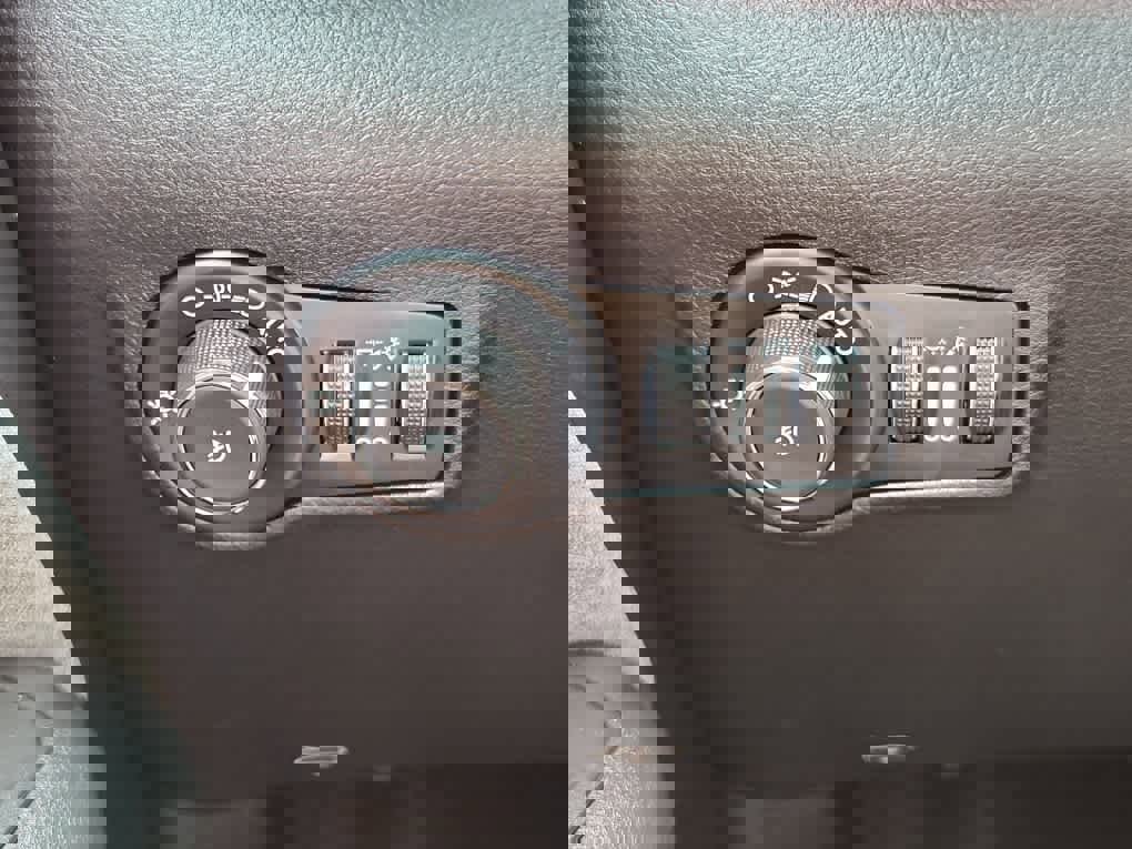 Used 2022 Jeep Compass Latitude image 18