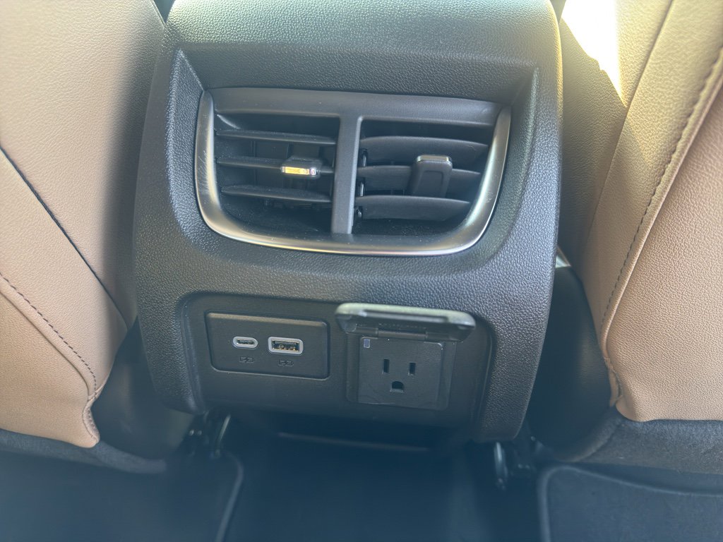 Used 2025 Chevrolet Blazer Premier AWD/4WD image 18