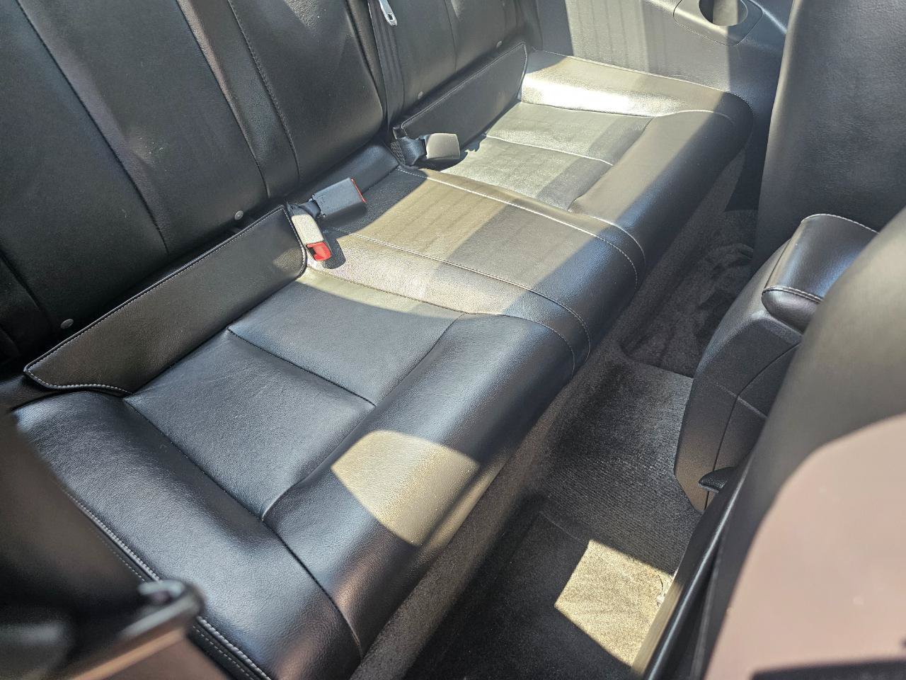 Used 2012 Nissan Altima 3.5 SR FWD image 18