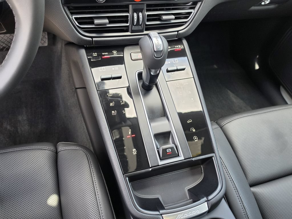 New 2026 Porsche Macan S AWD/4WD image 23