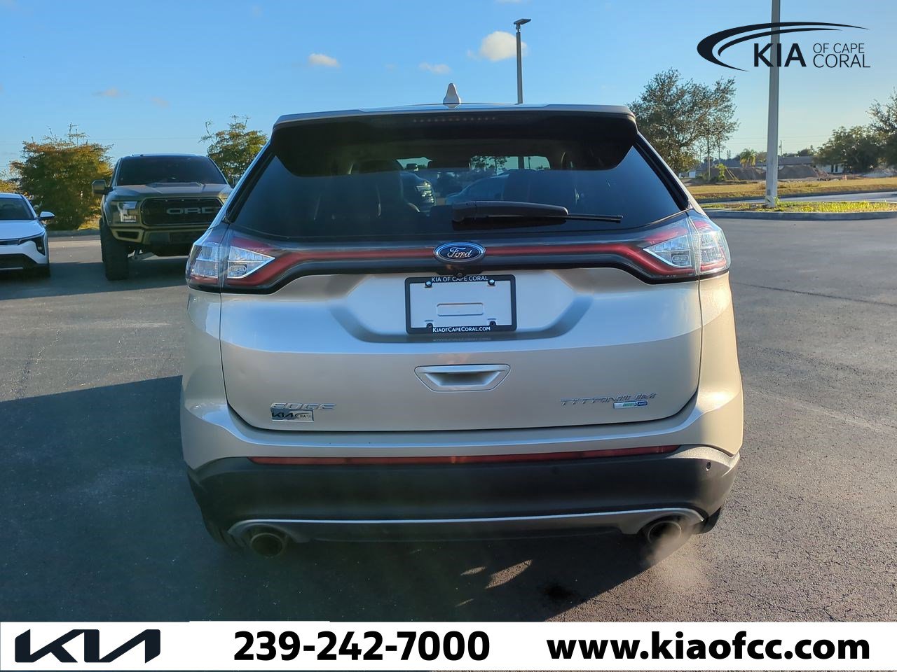 Used 2018 Ford Edge Titanium w/ Equipment Group 301A image 6