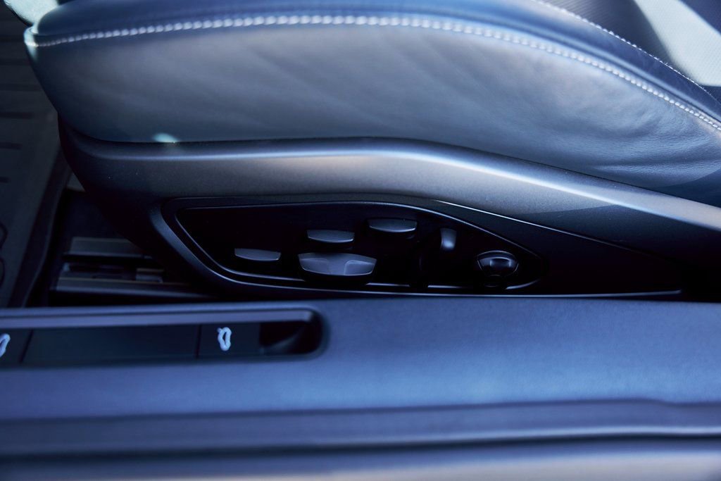 Used 2021 Porsche 911 Turbo S image 34