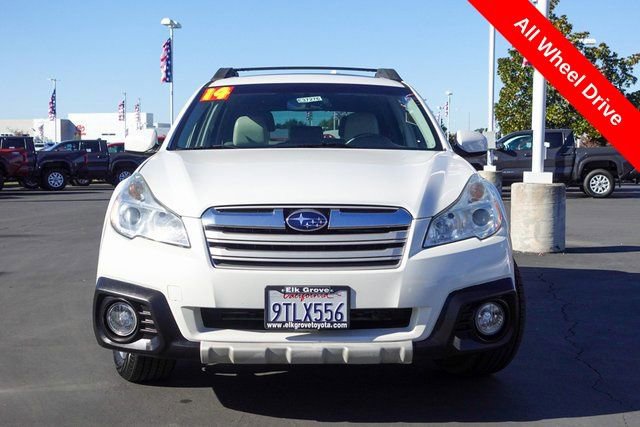 Used 2014 Subaru Outback 2.5i Limited w/ Moonroof Package image 3