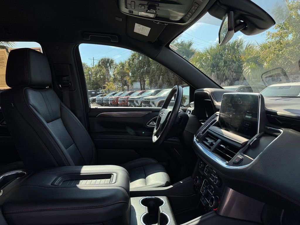 Used 2022 Chevrolet Tahoe RST w/ Sport Performance Package image 28