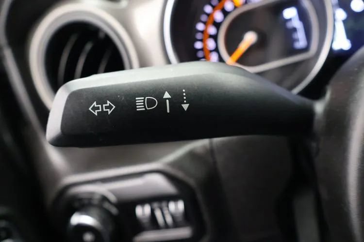 Used 2022 Jeep Wrangler Unlimited Sport AWD/4WD image 20