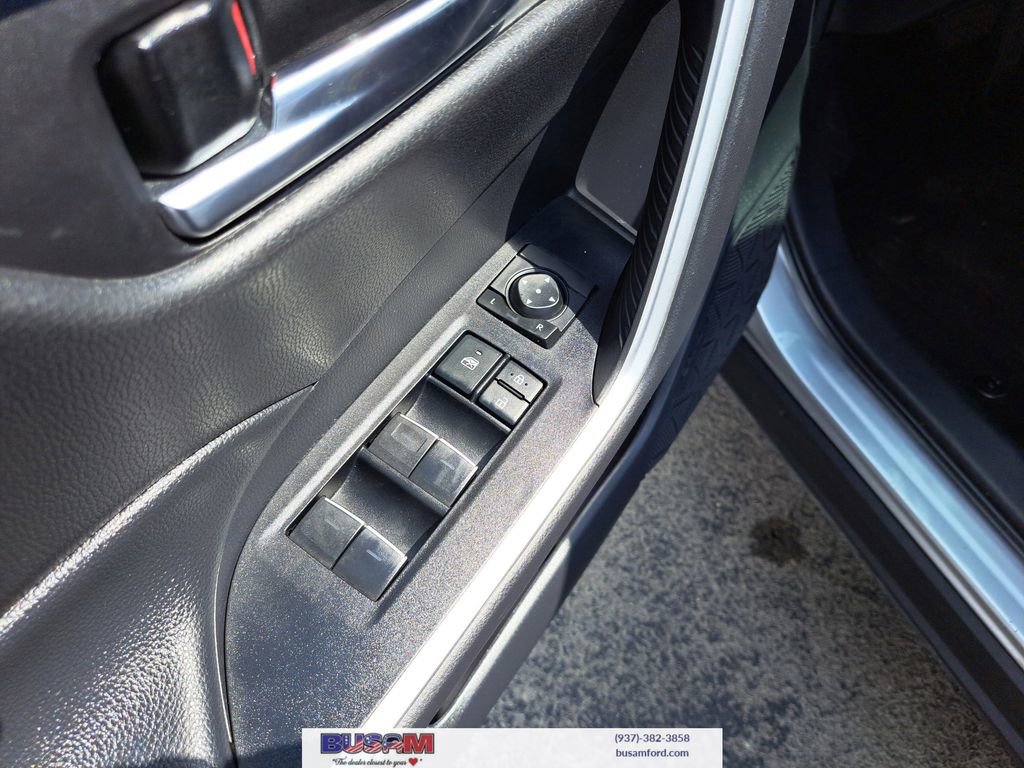 Used 2022 Toyota RAV4 XLE w/ XLE Grade Weather Package image 14