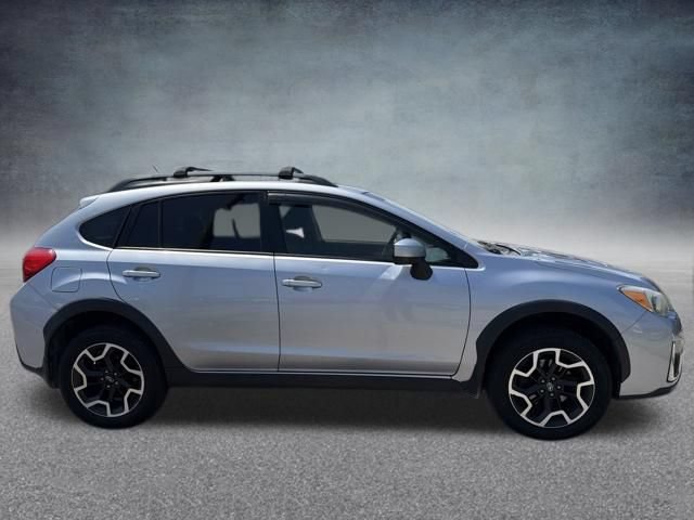 Used 2016 Subaru Crosstrek 2.0i Premium AWD/4WD image 6