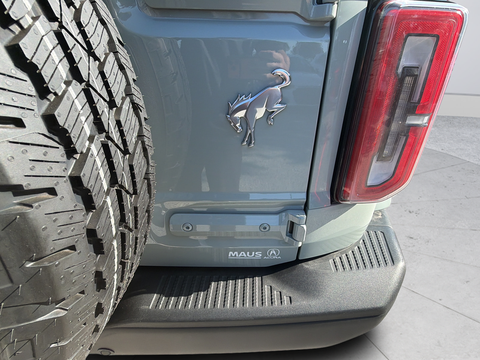 Used 2024 Ford Bronco Outer Banks AWD/4WD image 39