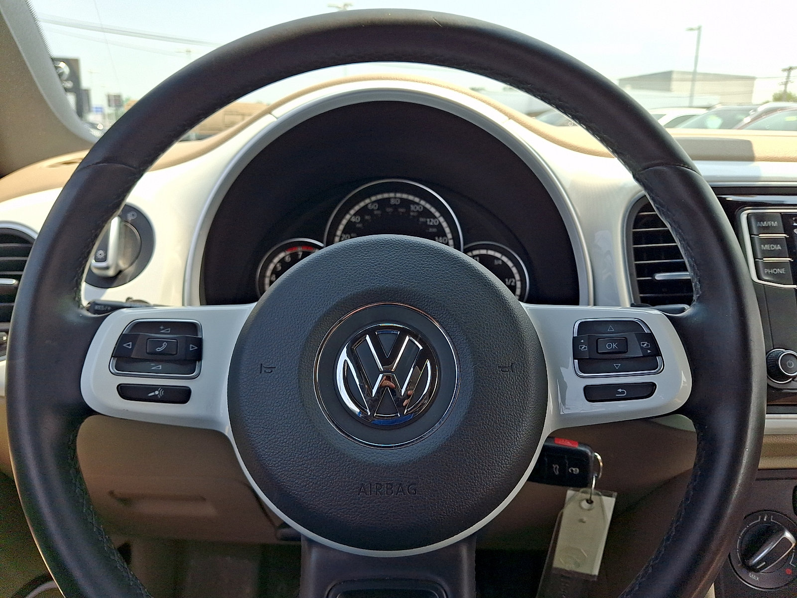 Used 2016 Volkswagen Beetle 1.8T S FWD image 19