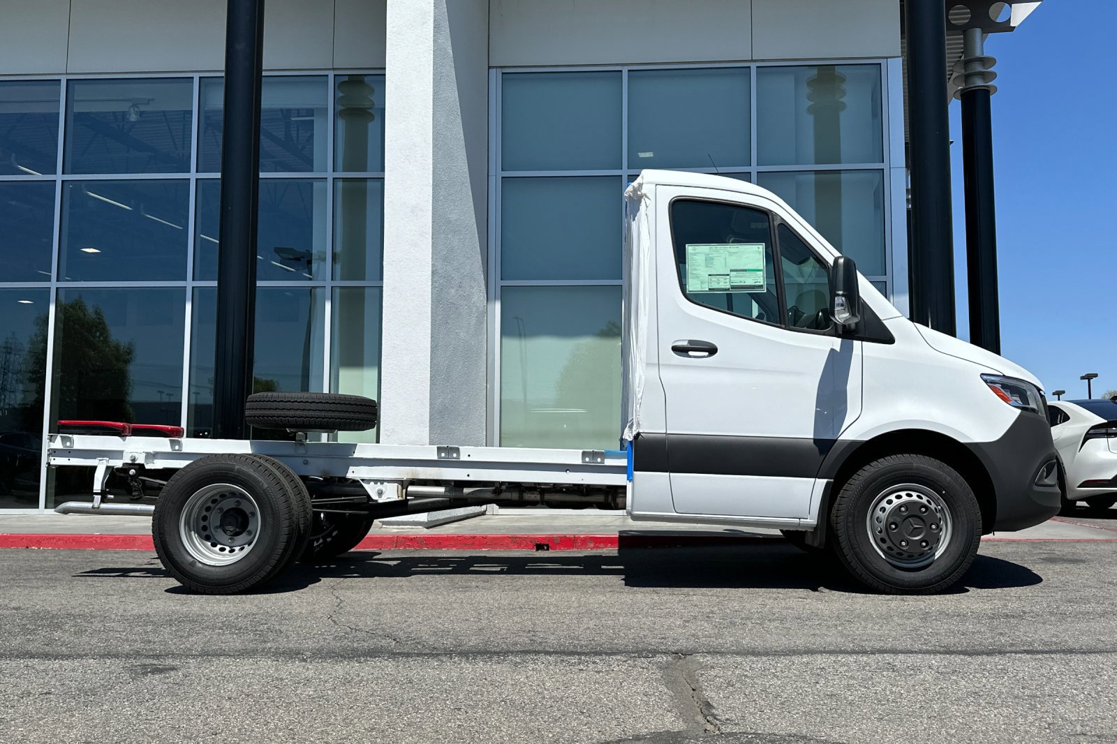 New 2024 Mercedes-Benz Sprinter 4500 image 7