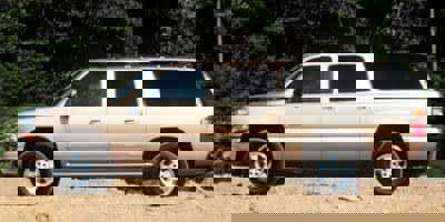 Used 2000 Chevrolet Suburban LS w/ LS Preferred Equipment Group image 1