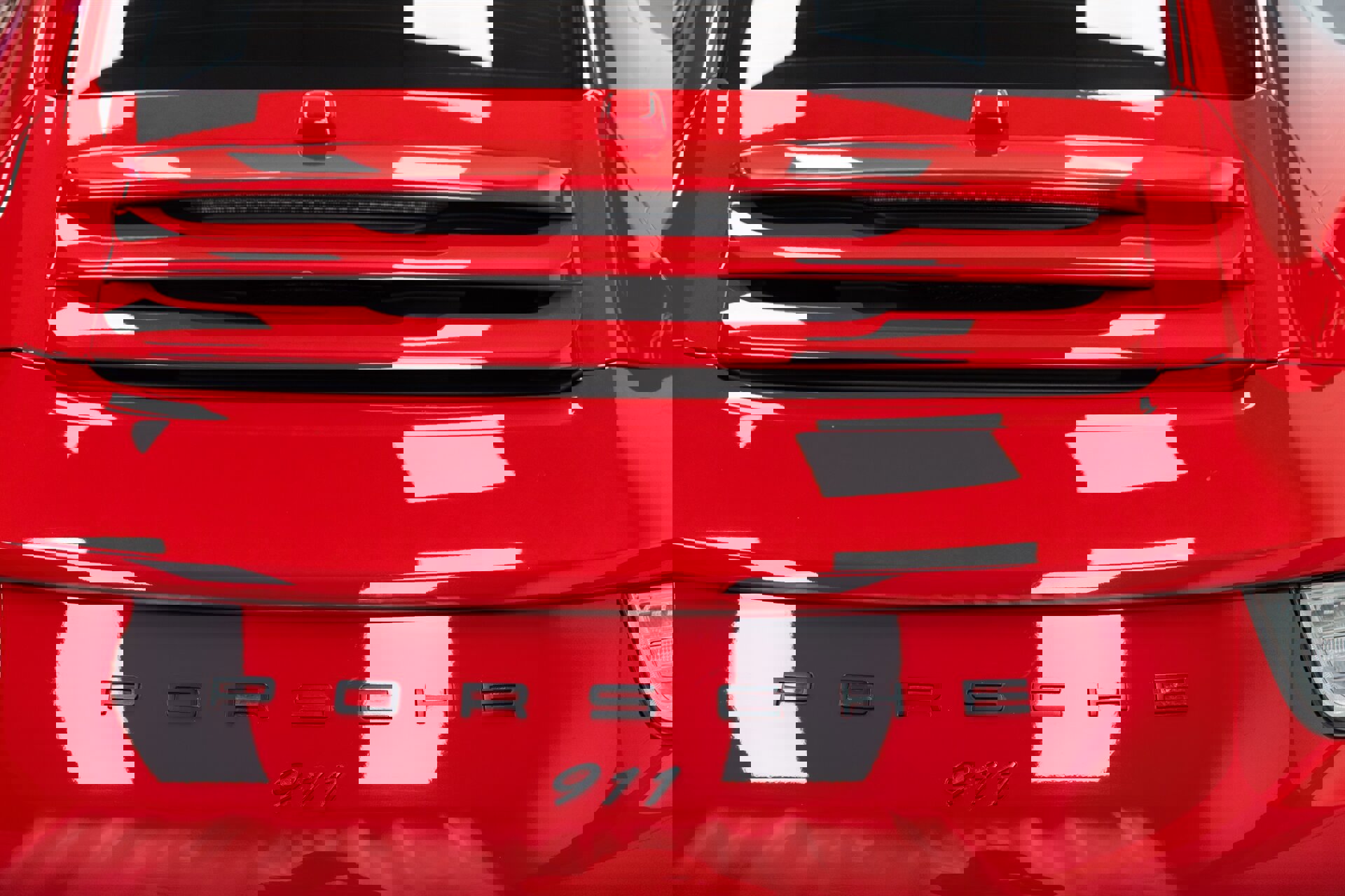 Used 2015 Porsche 911 Carrera image 12