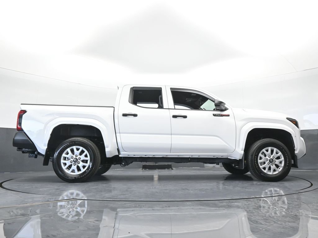 Used 2024 Toyota Tacoma SR AWD/4WD image 63