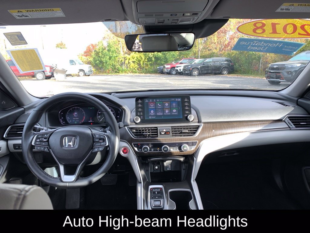 Used 2018 Honda Accord Touring image 14