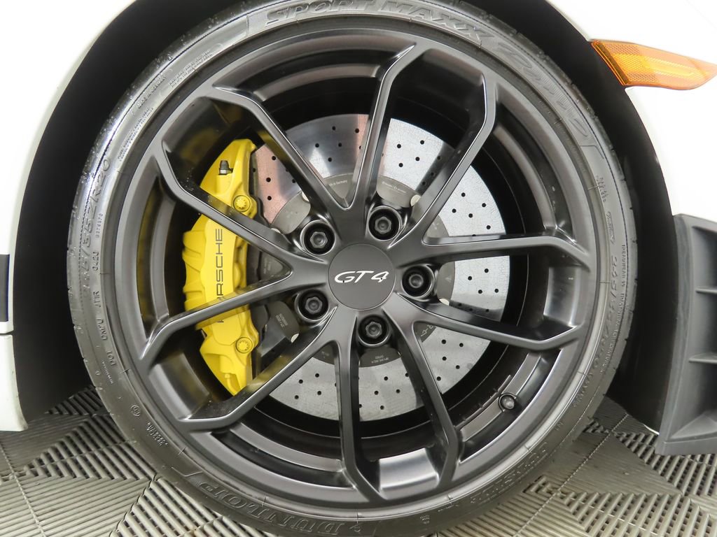 Used 2020 Porsche 718 Cayman GT4 image 29
