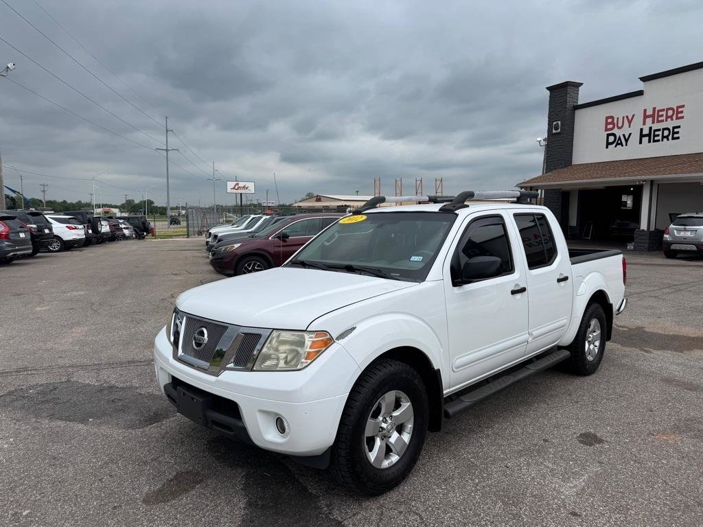 Used 2012 Nissan Frontier SV RWD image 1