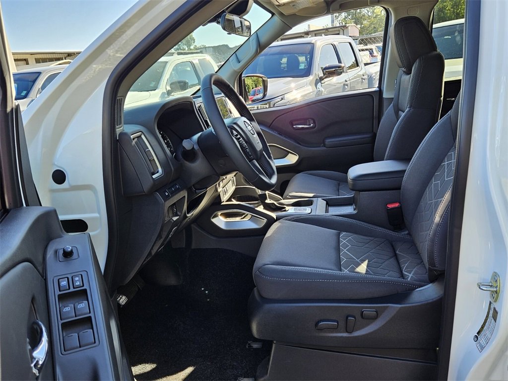 New 2026 Nissan Frontier SV image 3