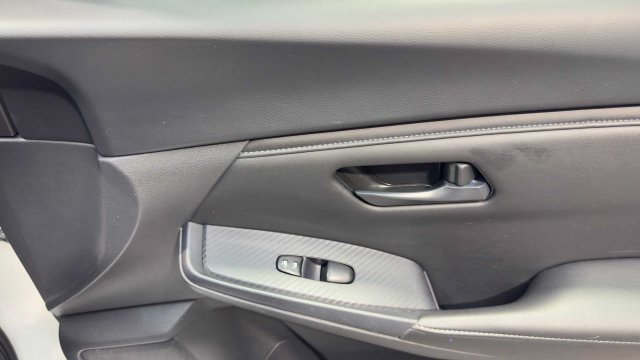 Used 2024 Nissan Sentra S FWD image 12