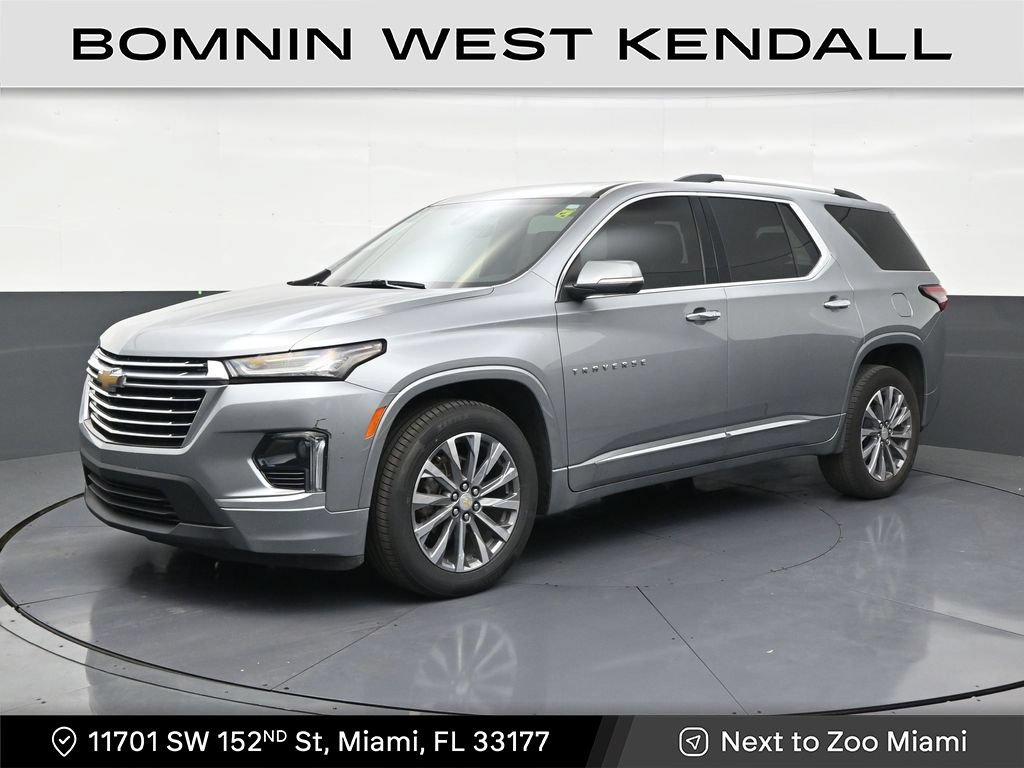 Used 2023 Chevrolet Traverse Premier FWD image 1